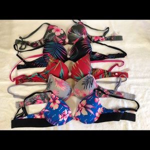 VS Hawaiian print Wear Everywhere Push-up Bras plus 1 Free lightly-lined bra.